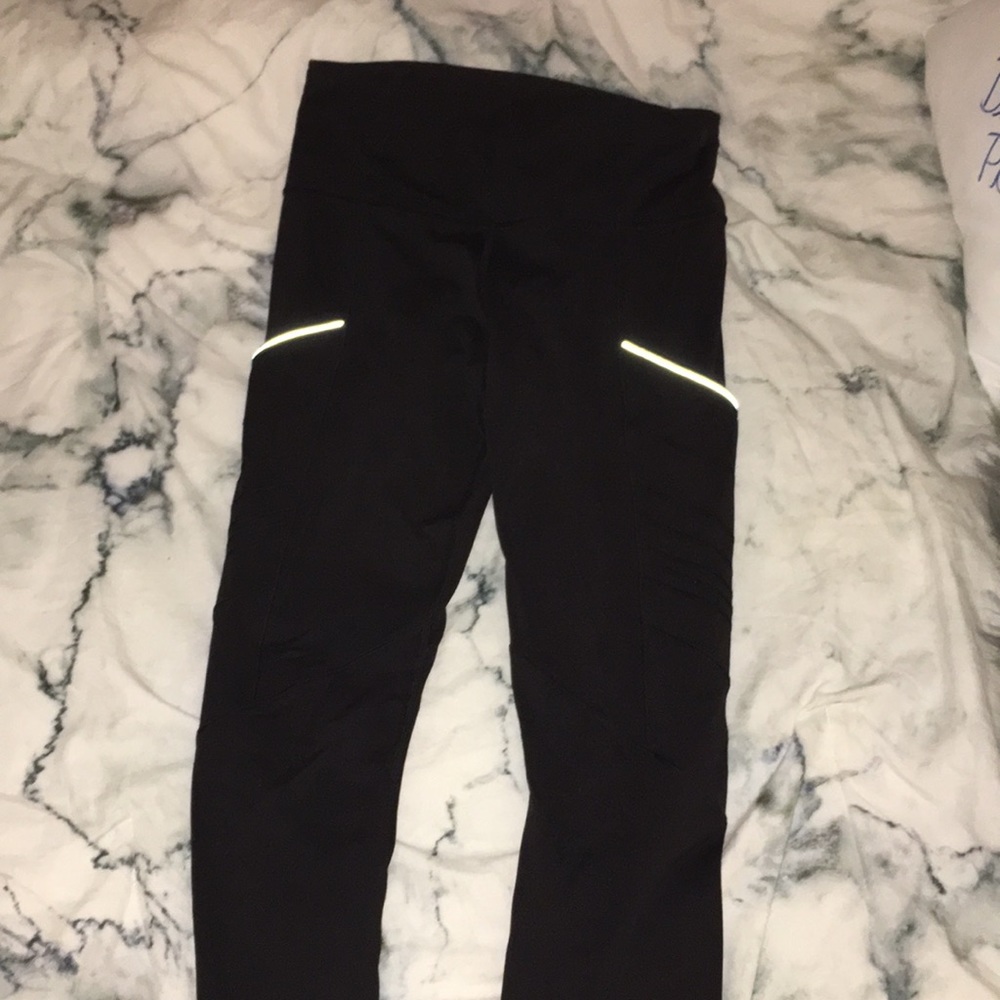 BLACK LULU LEMON BLACK FULL ON LUXTREME LEGGINGS